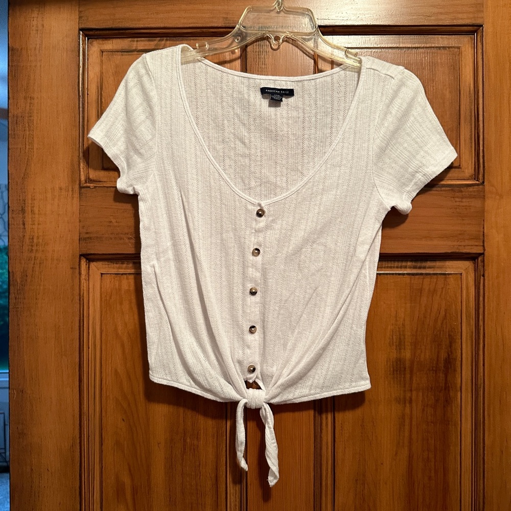 American Eagle tie front top